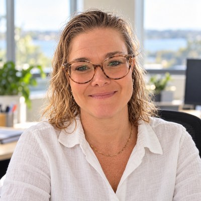 Angela Harvey