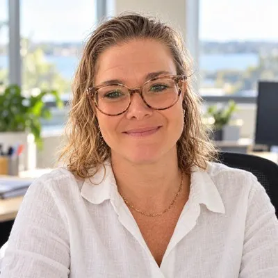 Angela Harvey